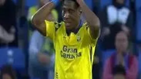 欧冠冠军争霸预测：阿森纳领跑，夺冠概率高达24%，拜仁、曼城紧随其后，争霸格局初现！